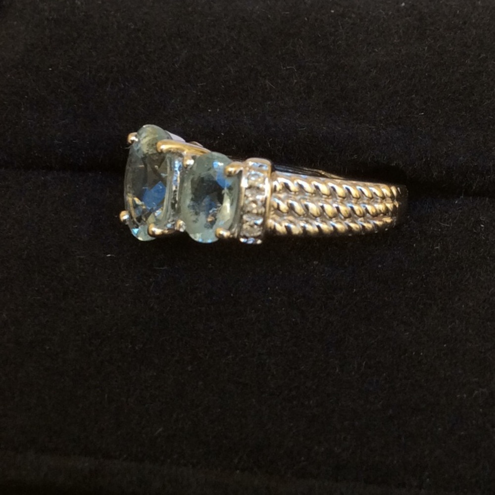 14k WG Aquamarine Ring - Picture 7 of 9